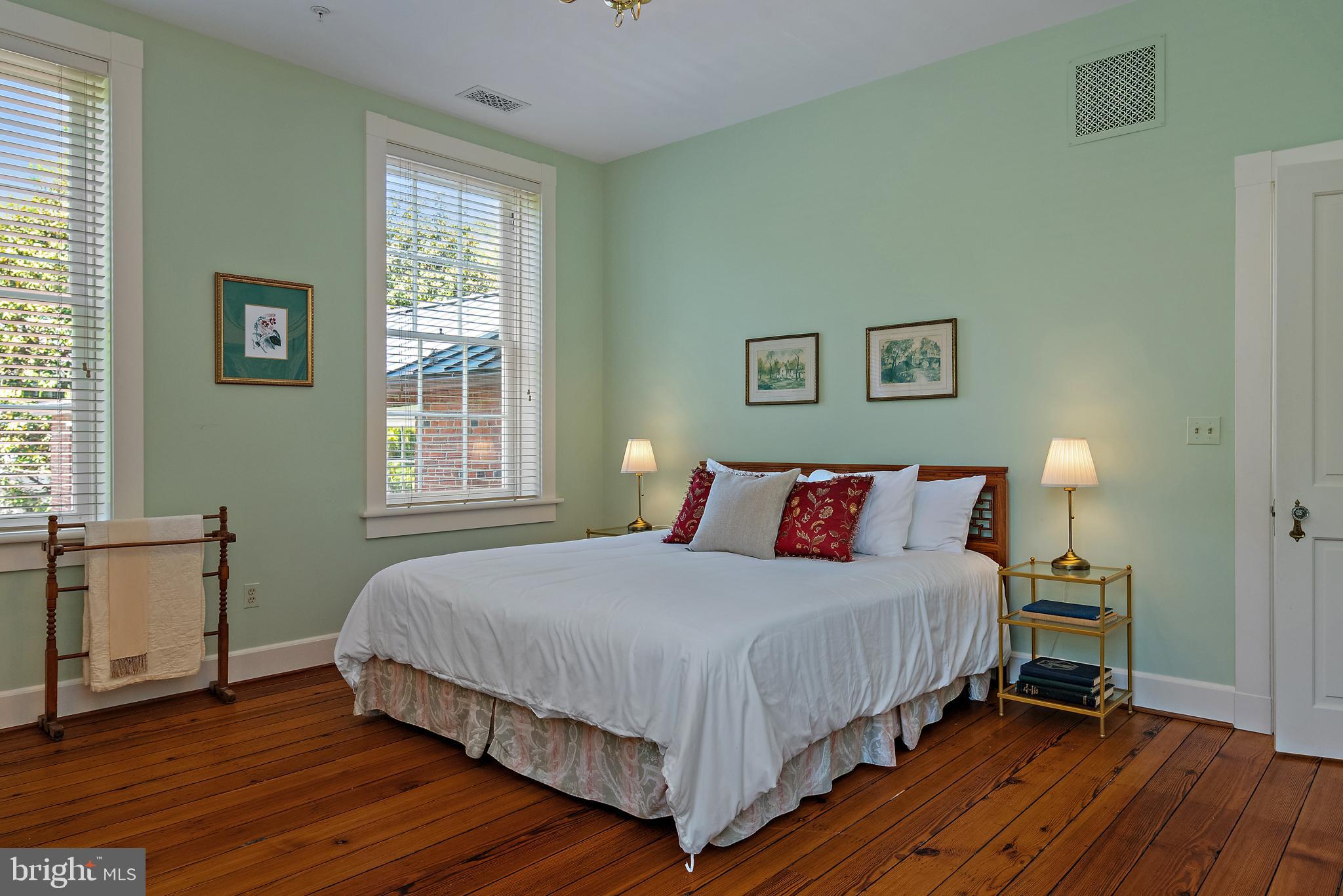 ANNAPOLIS - Residential