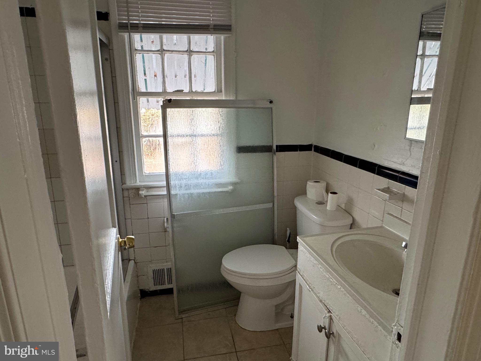 WASHINGTON SUBURBAN HOME - Residential