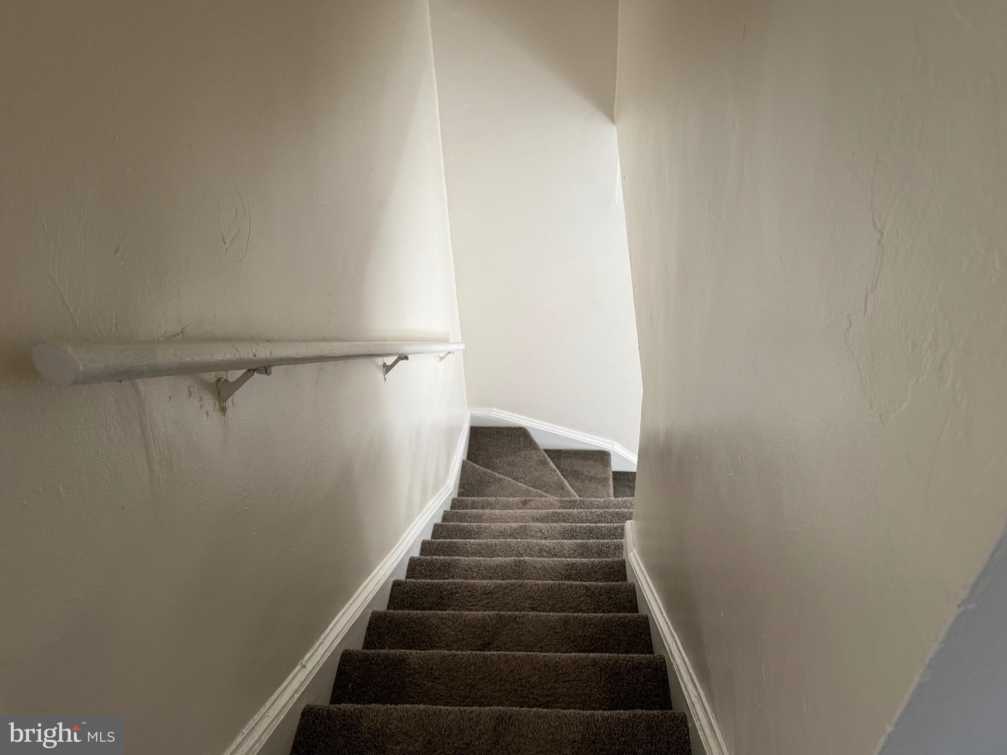 WASHINGTON SUBURBAN HOME - Residential