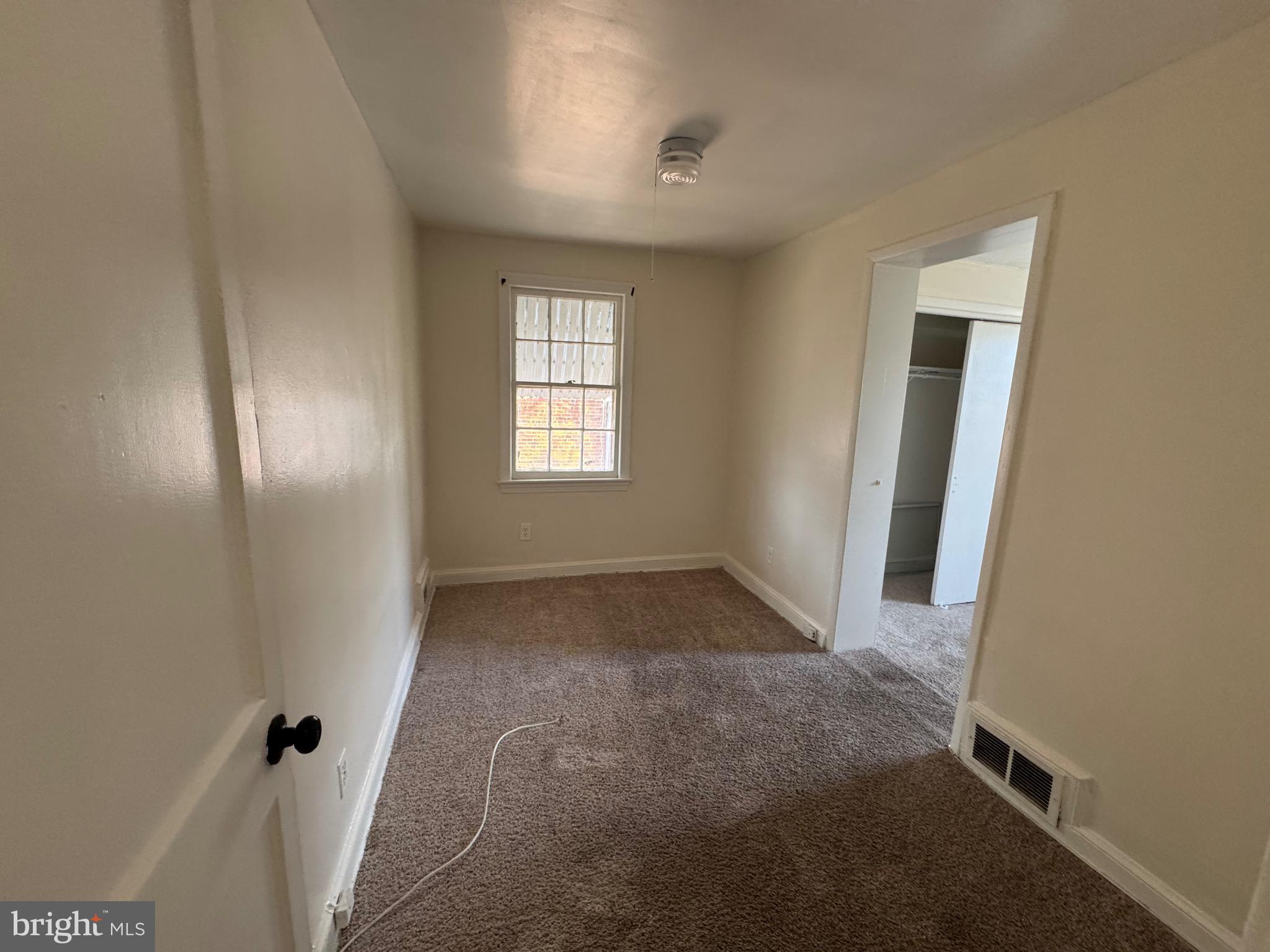 WASHINGTON SUBURBAN HOME - Residential