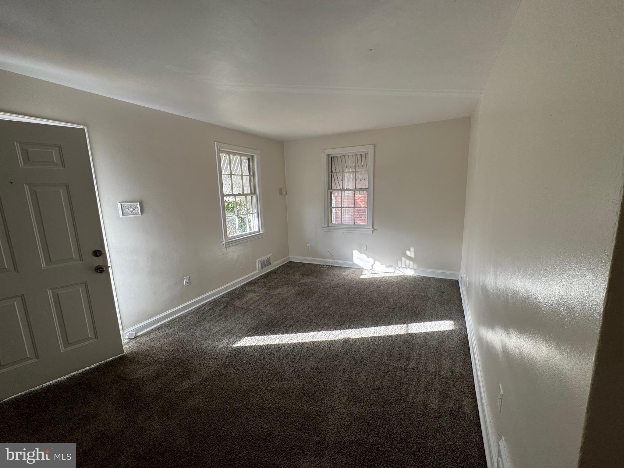 WASHINGTON SUBURBAN HOME - Residential