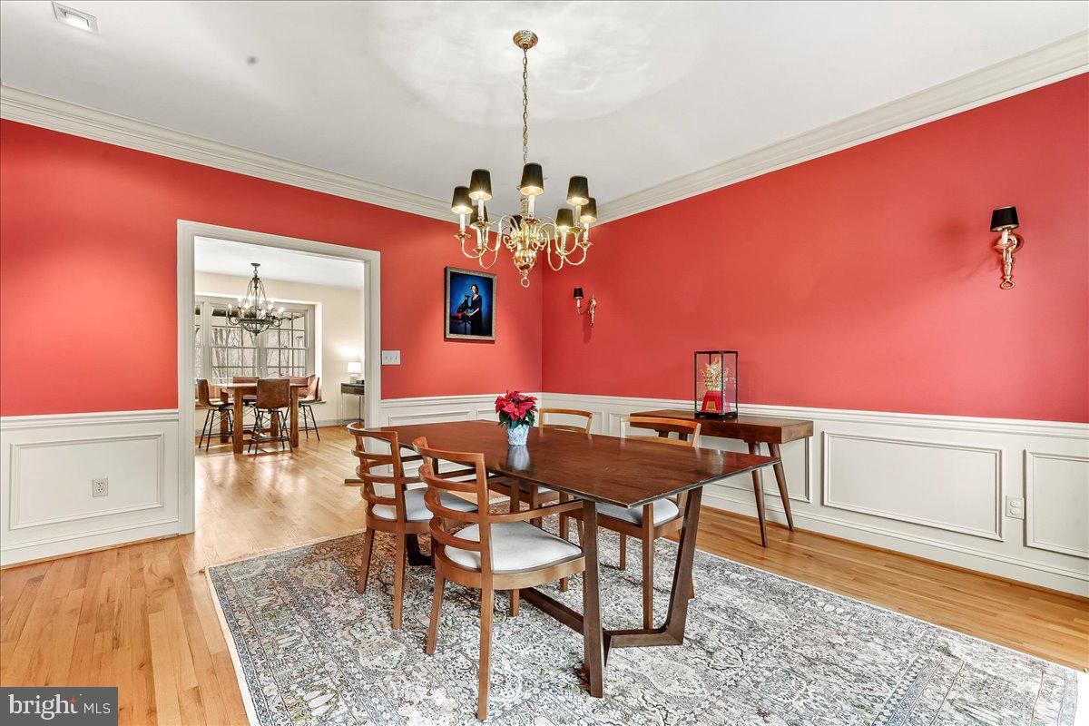 ROUNDELAY - Residential