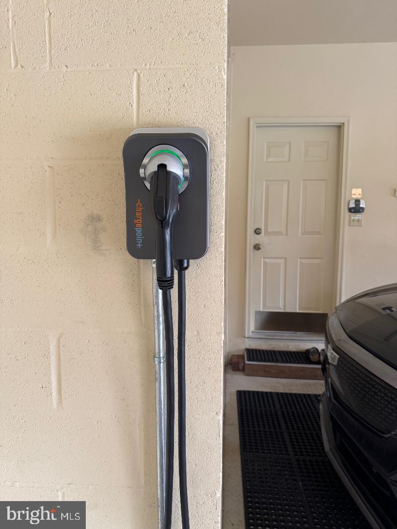 ROUNDELAY - Residential