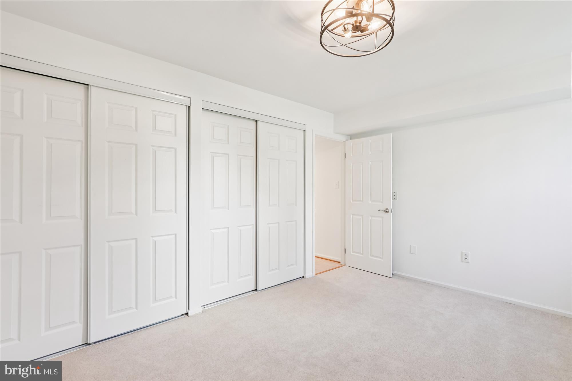 QUEENS GATE - Residential