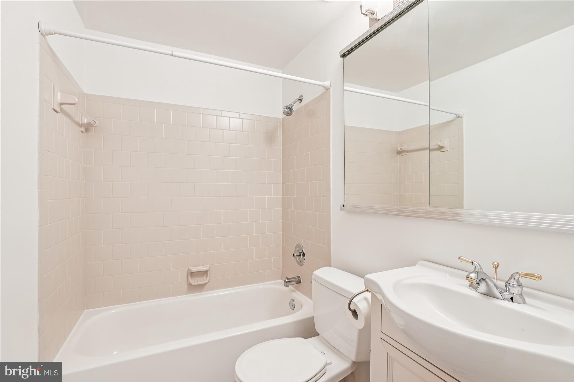 QUEENS GATE - Residential