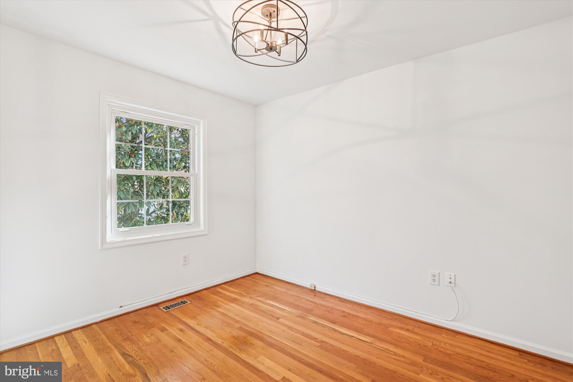 QUEENS GATE - Residential