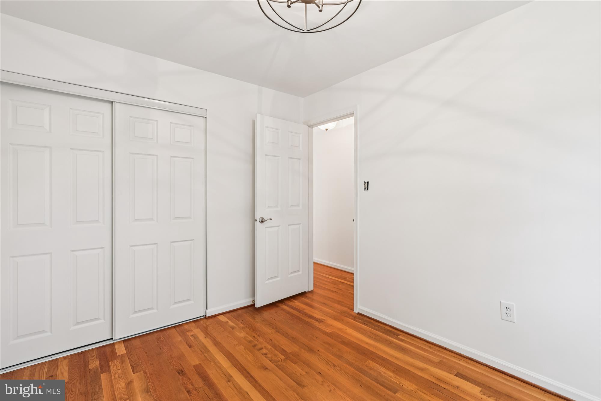 QUEENS GATE - Residential