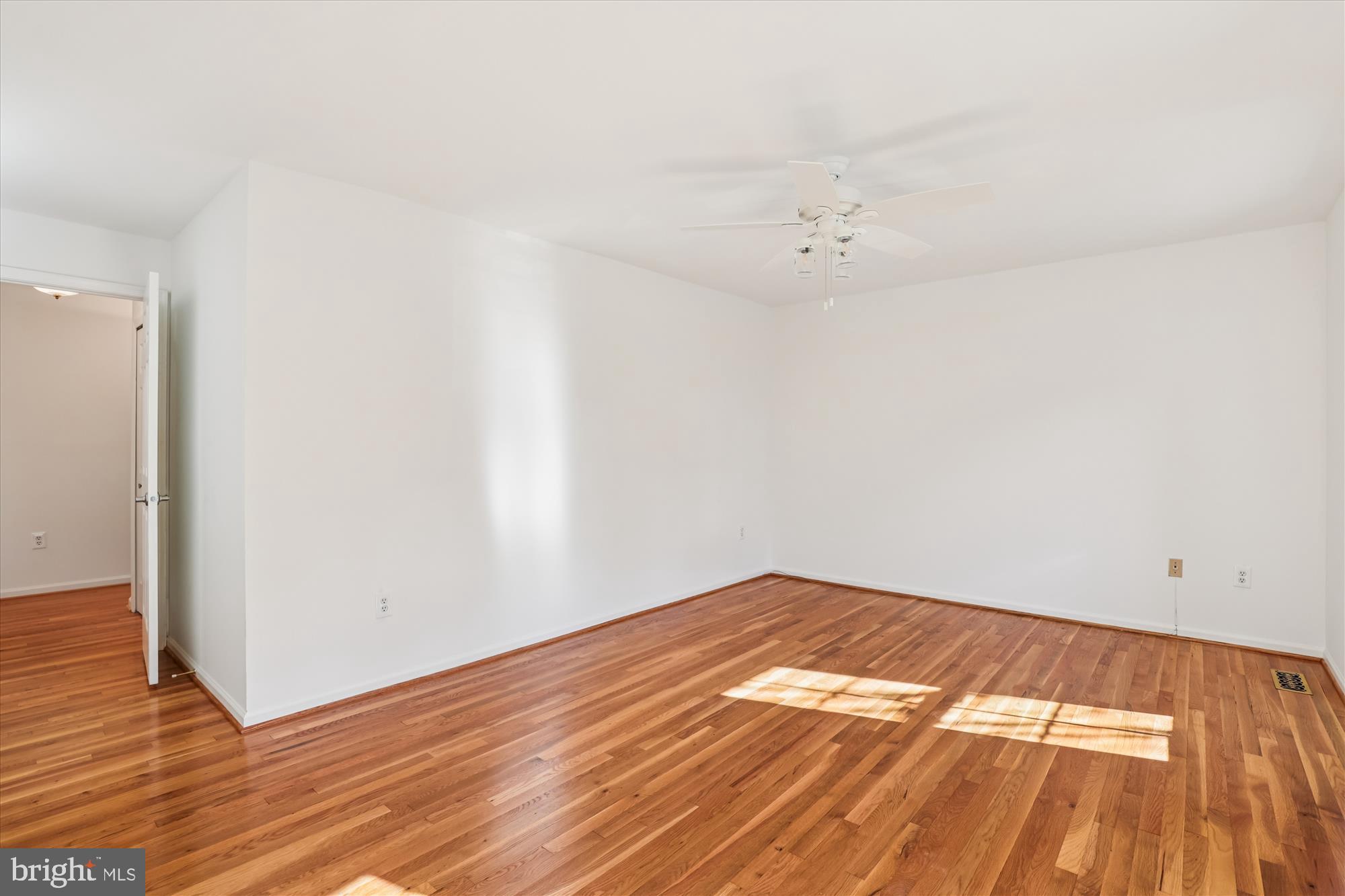 QUEENS GATE - Residential