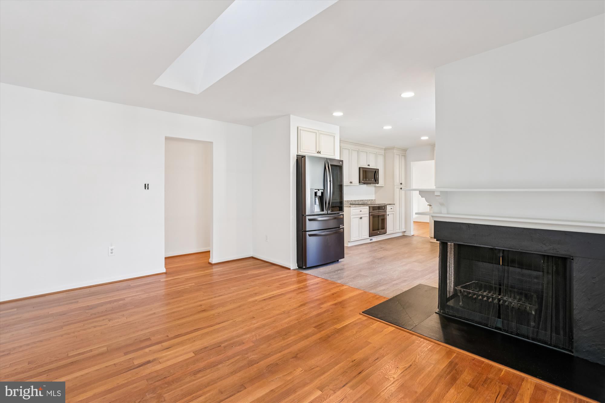 QUEENS GATE - Residential