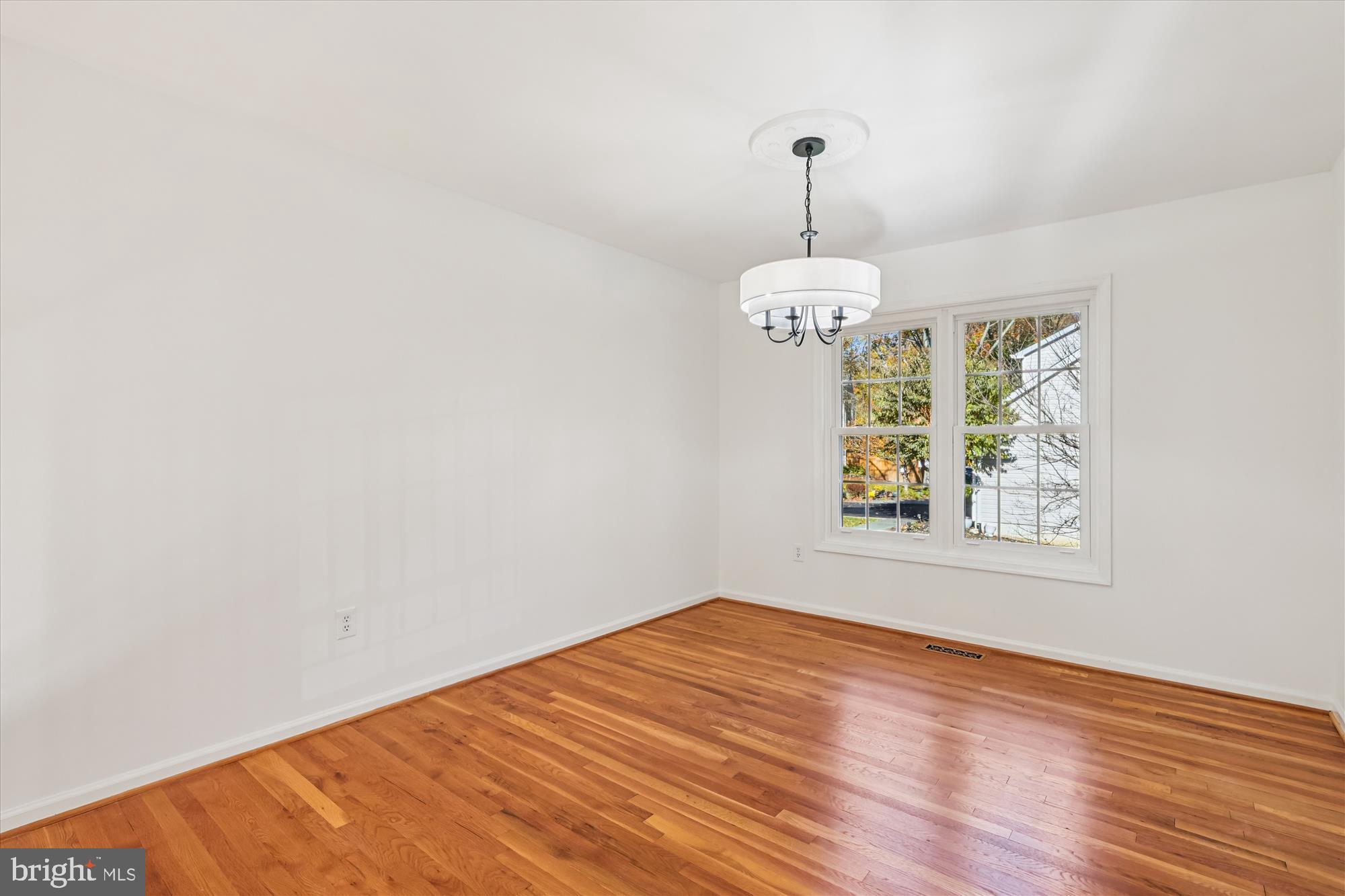 QUEENS GATE - Residential