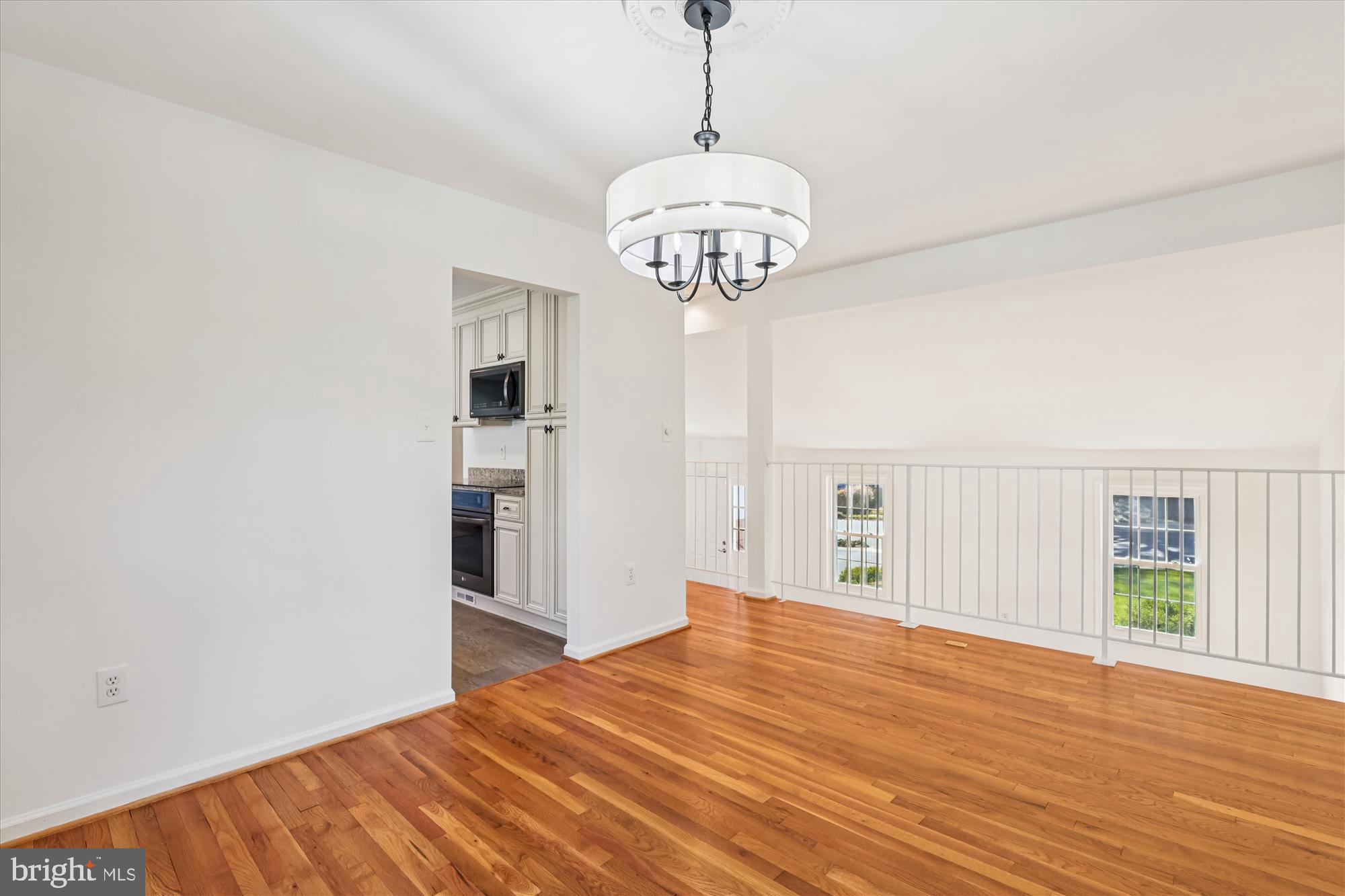 QUEENS GATE - Residential