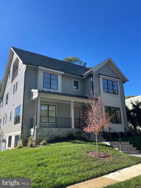 4102 18TH ROAD N ARLINGTON VA 22207