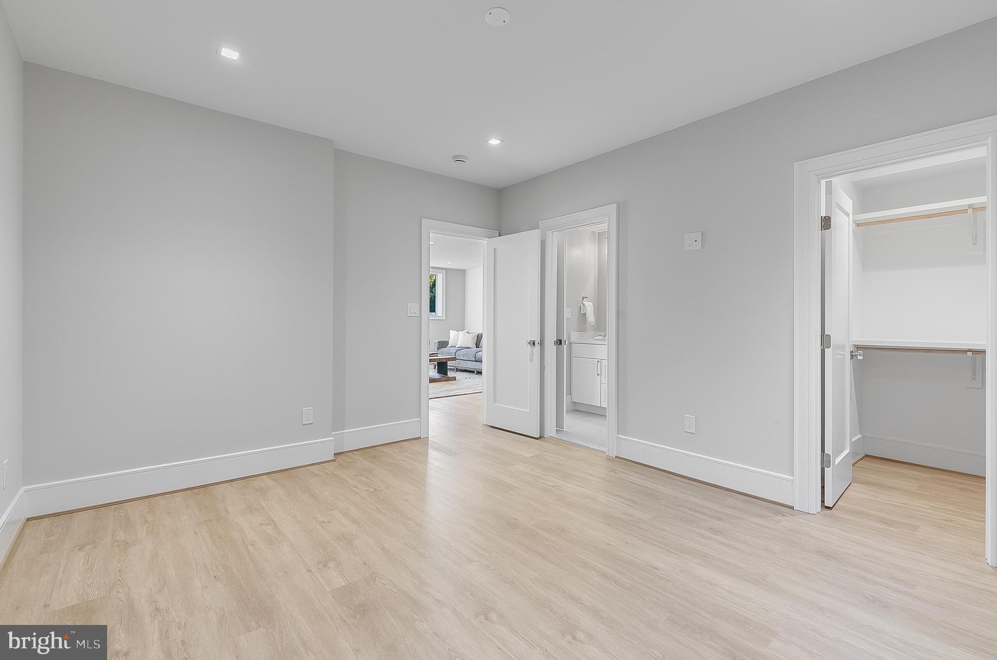 CHERRYDALE - Residential