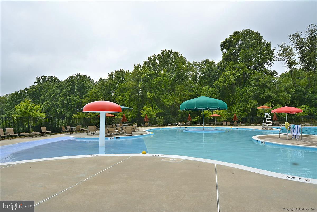 GREENWAY VILLAGE - Residential Lease