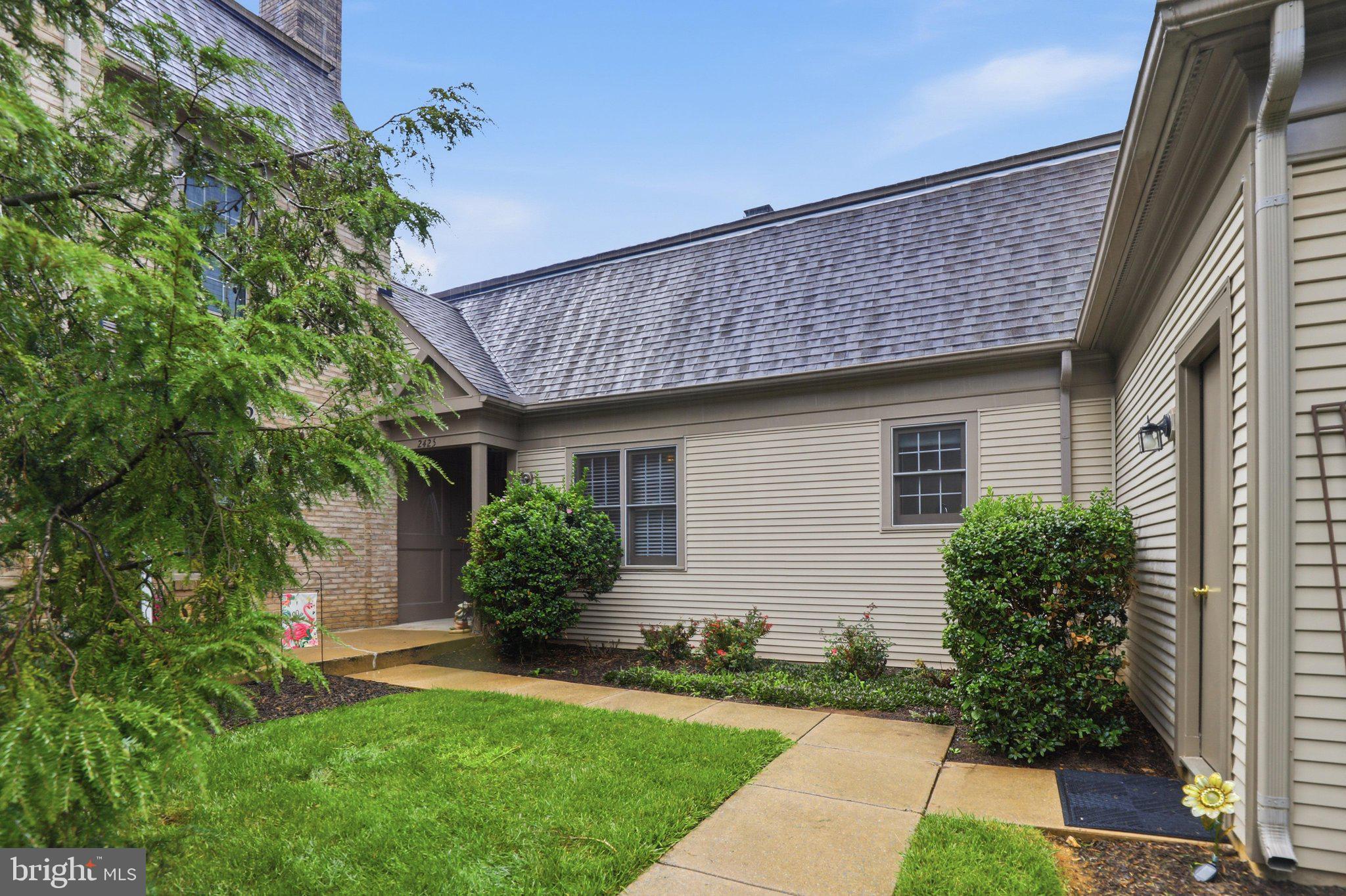 2425 BEAR DEN ROAD