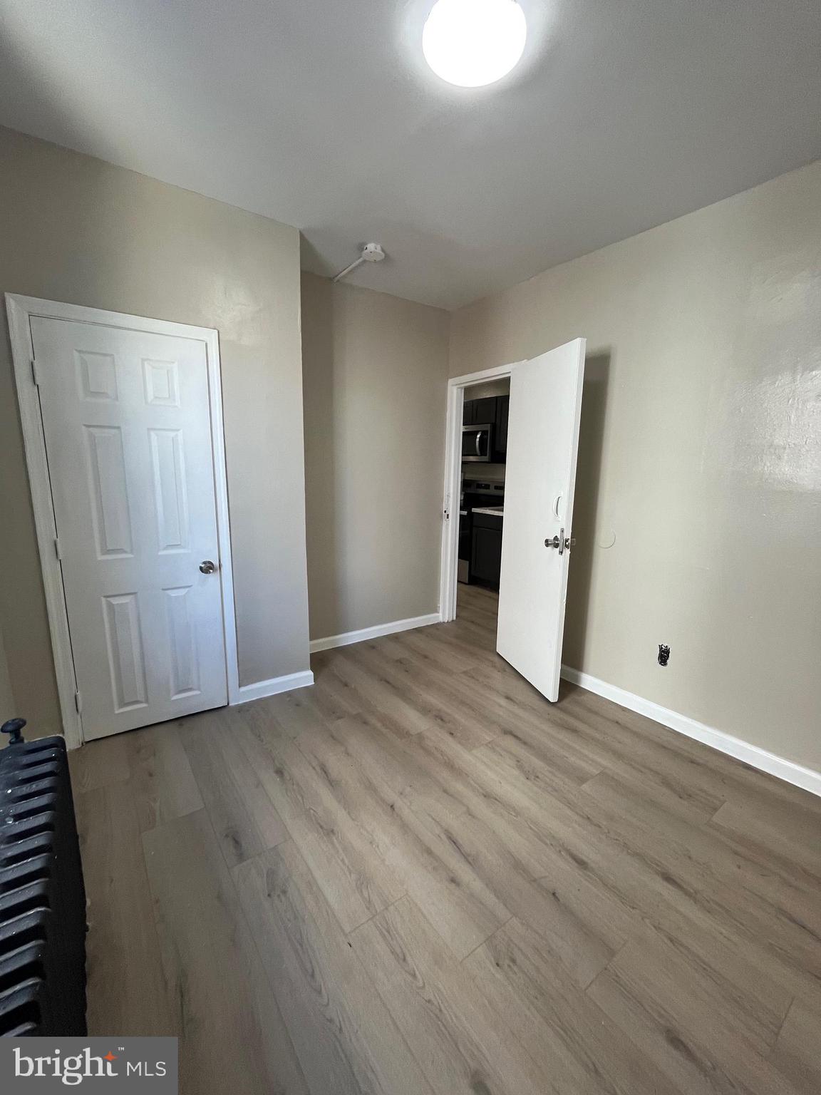 FRANKFORD - Residential Income