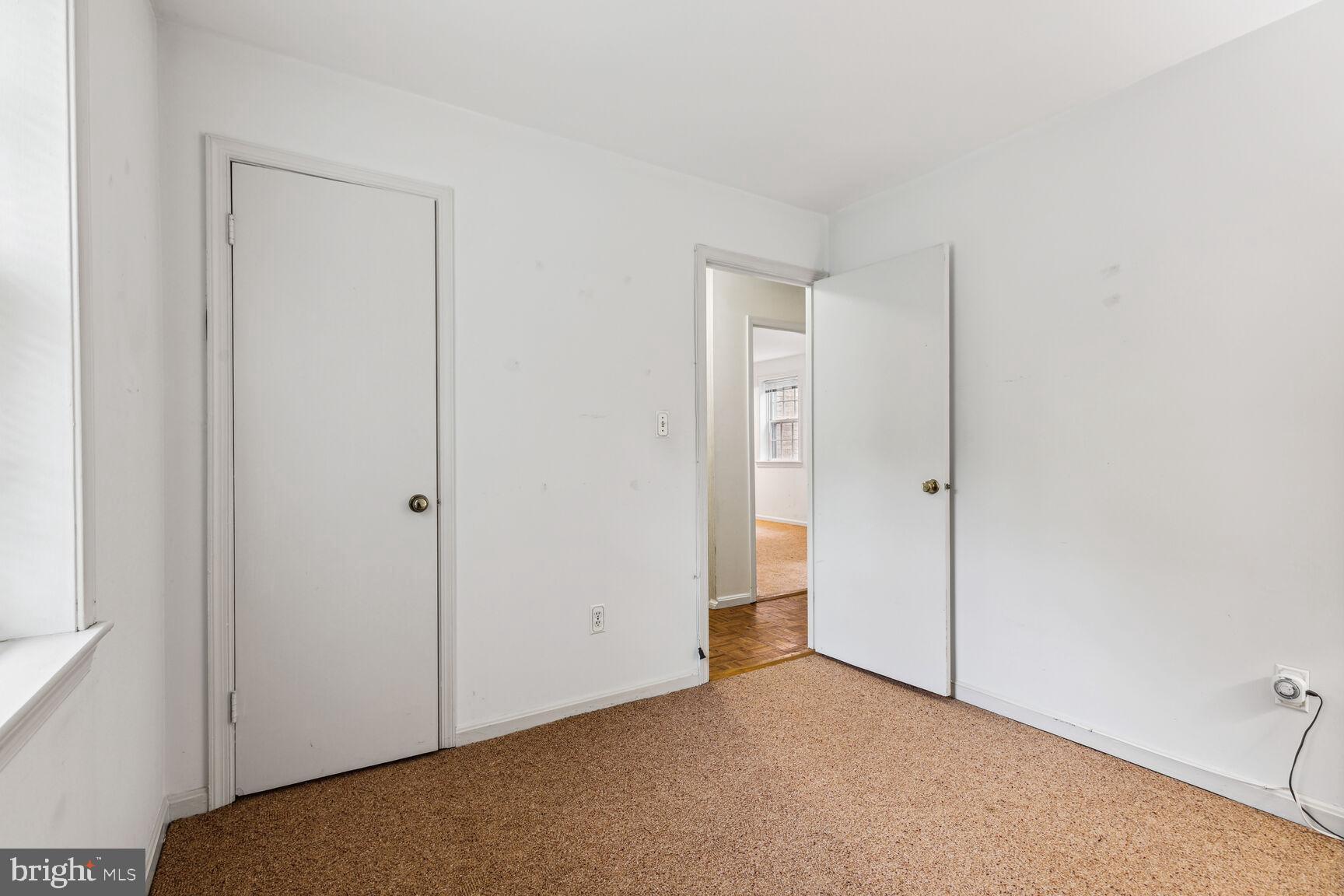 KING CHARLES COMMONS - Residential