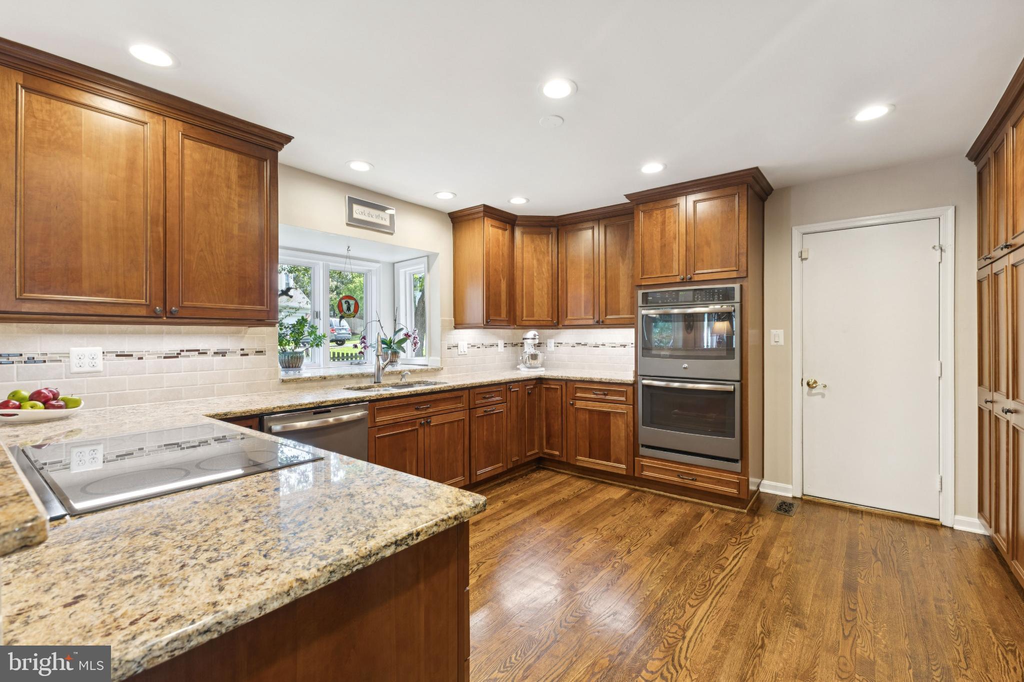 13132 BRADLEY FARM DRIVE