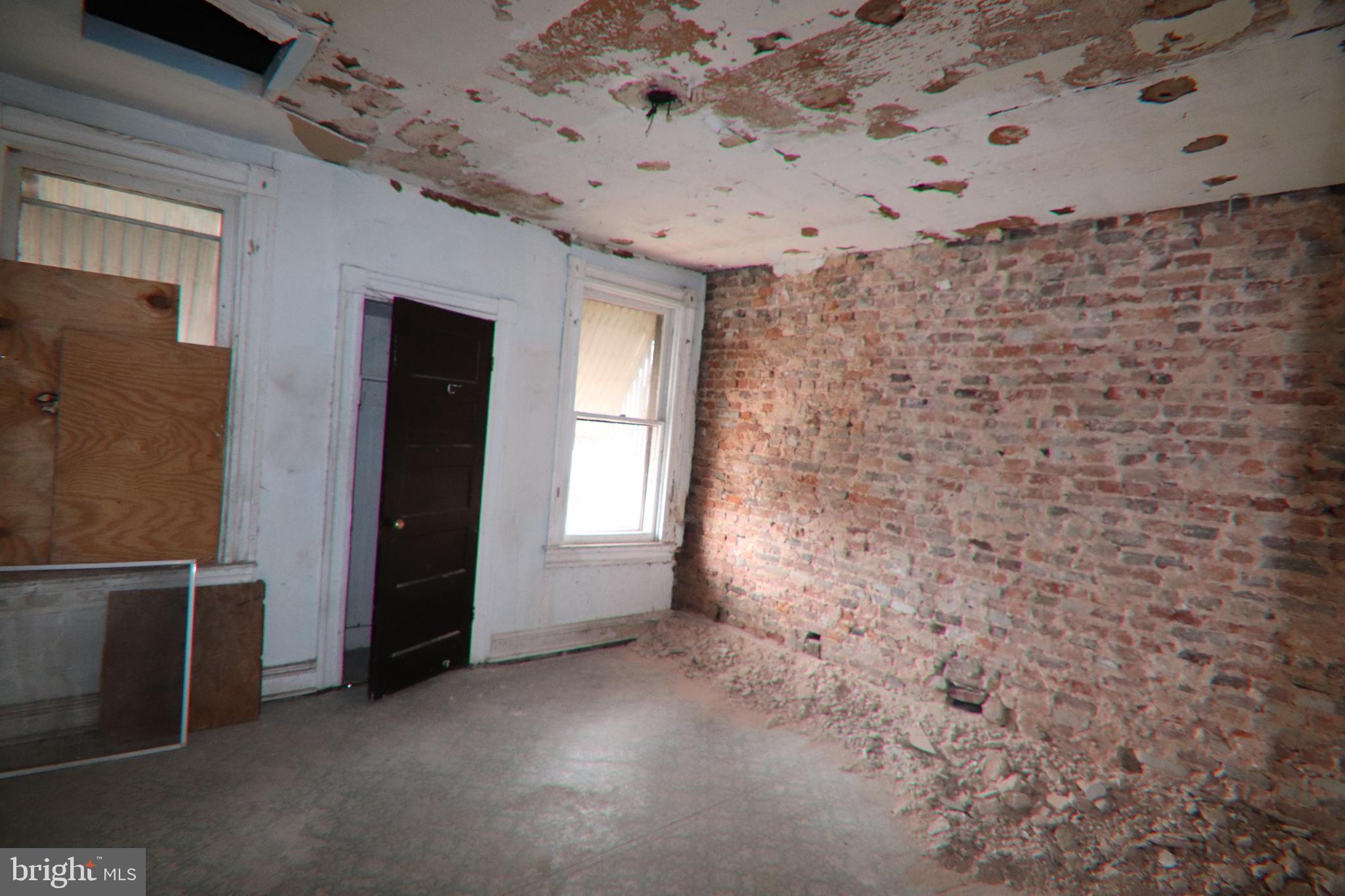 WESTPORT - Residential