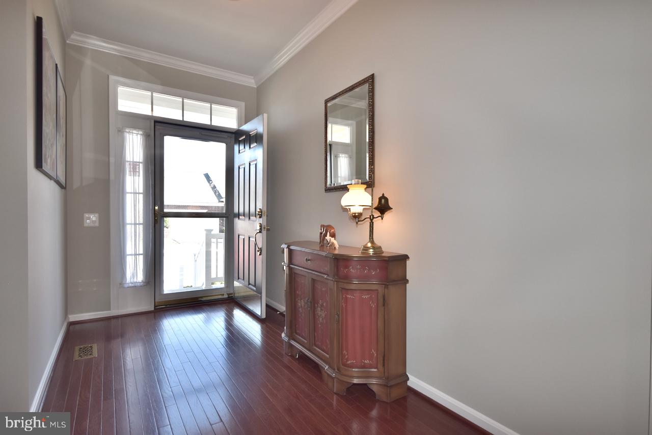 DUNBARTON - Residential