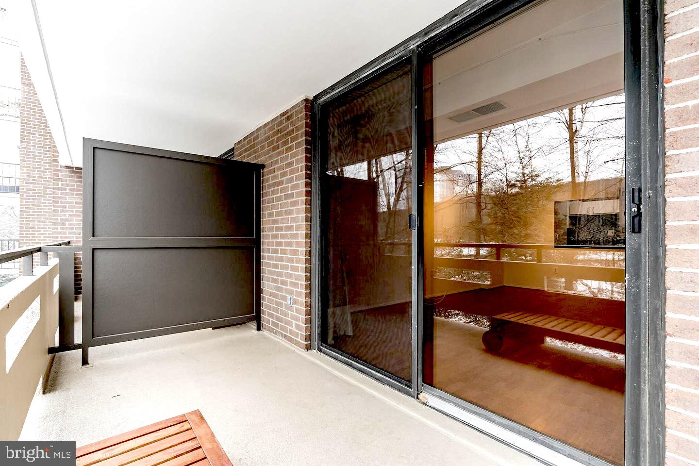 ENCORE OF MCLEAN - Residential Lease