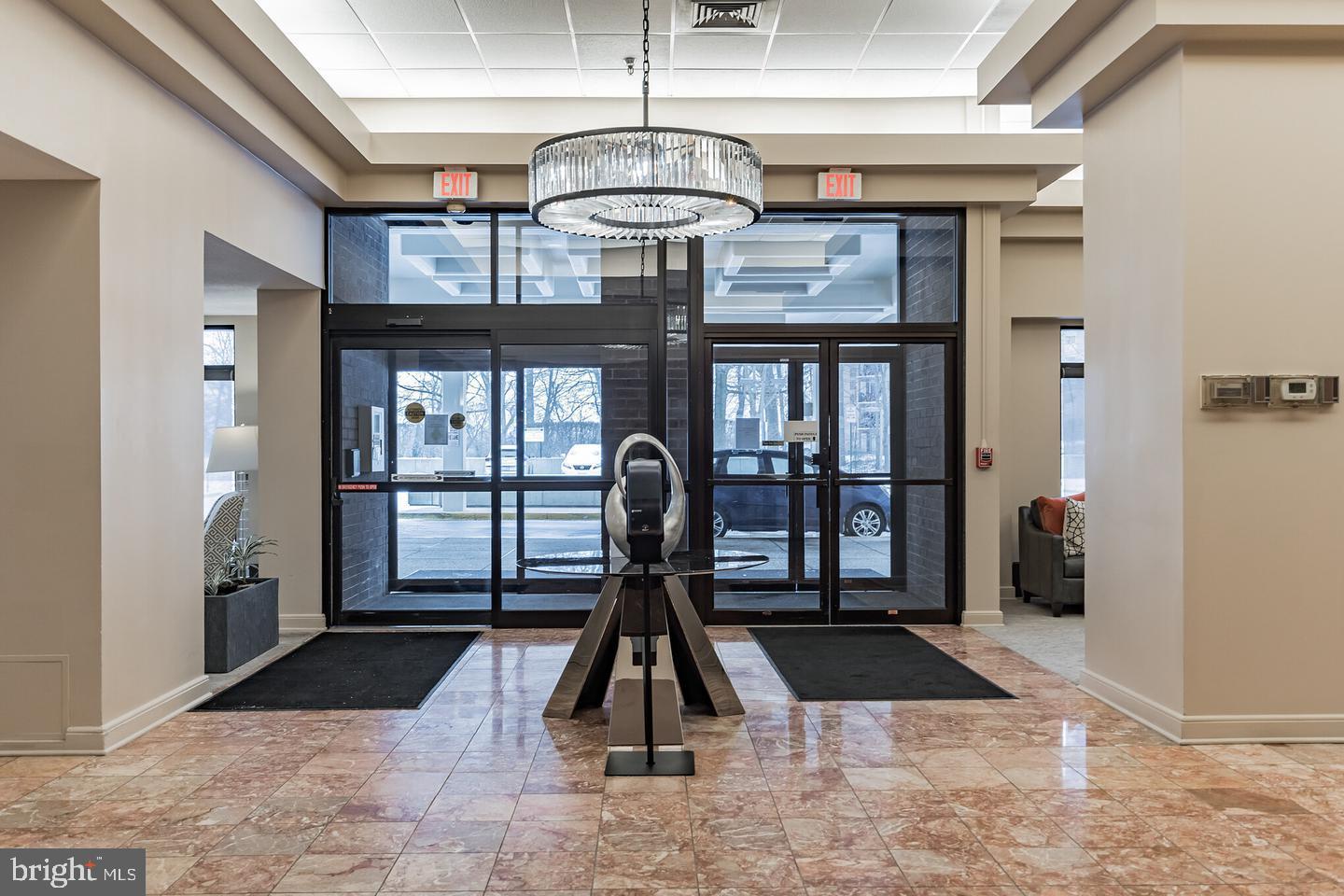 ENCORE OF MCLEAN - Residential Lease