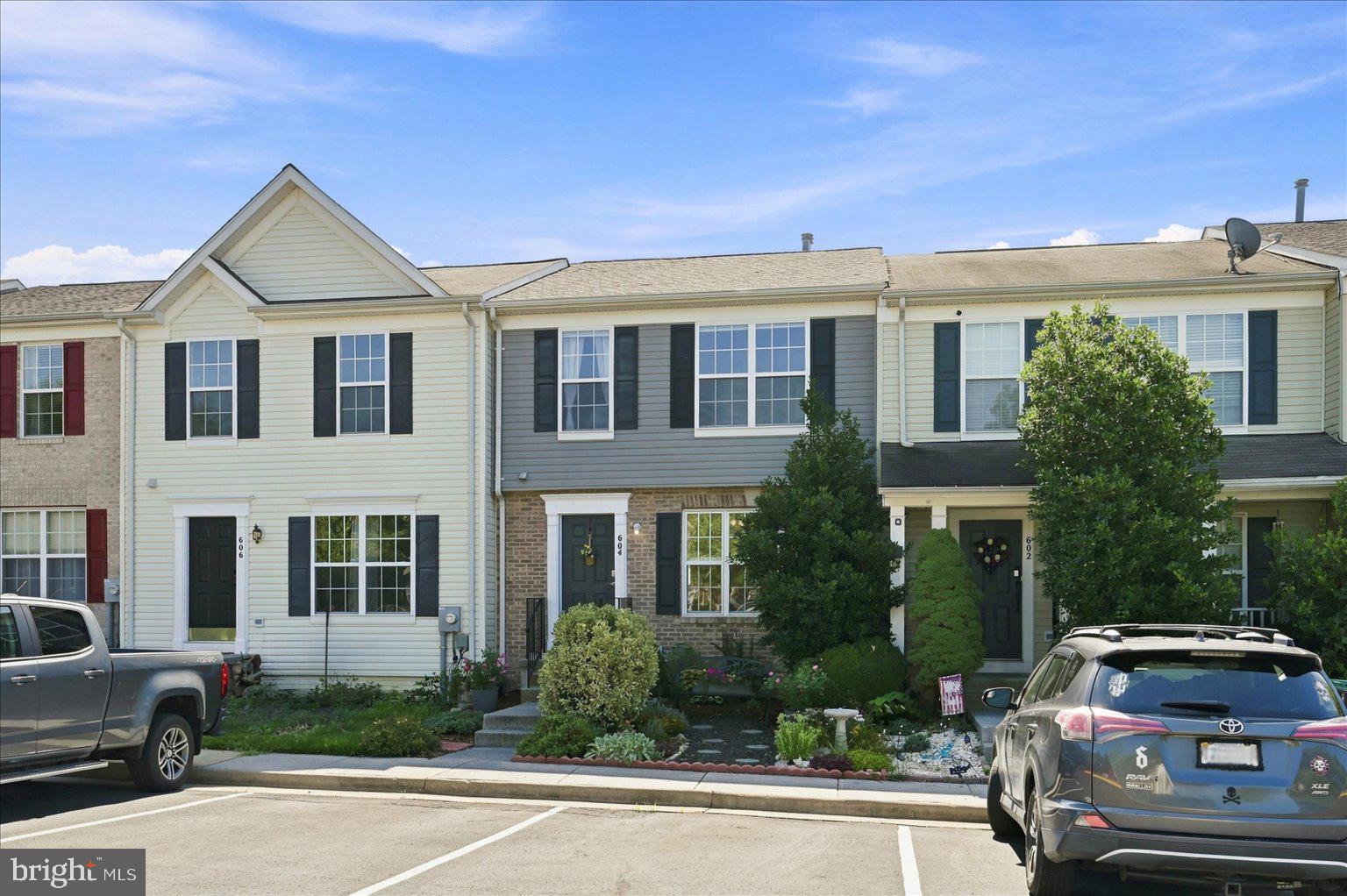 604 FRONTIER FORT LANE