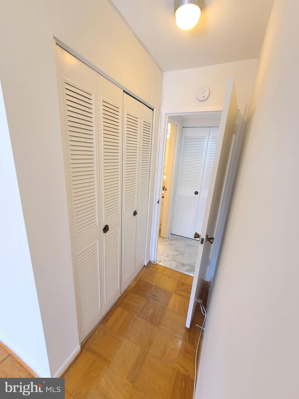 AMERICANA FINMARK - Residential Lease