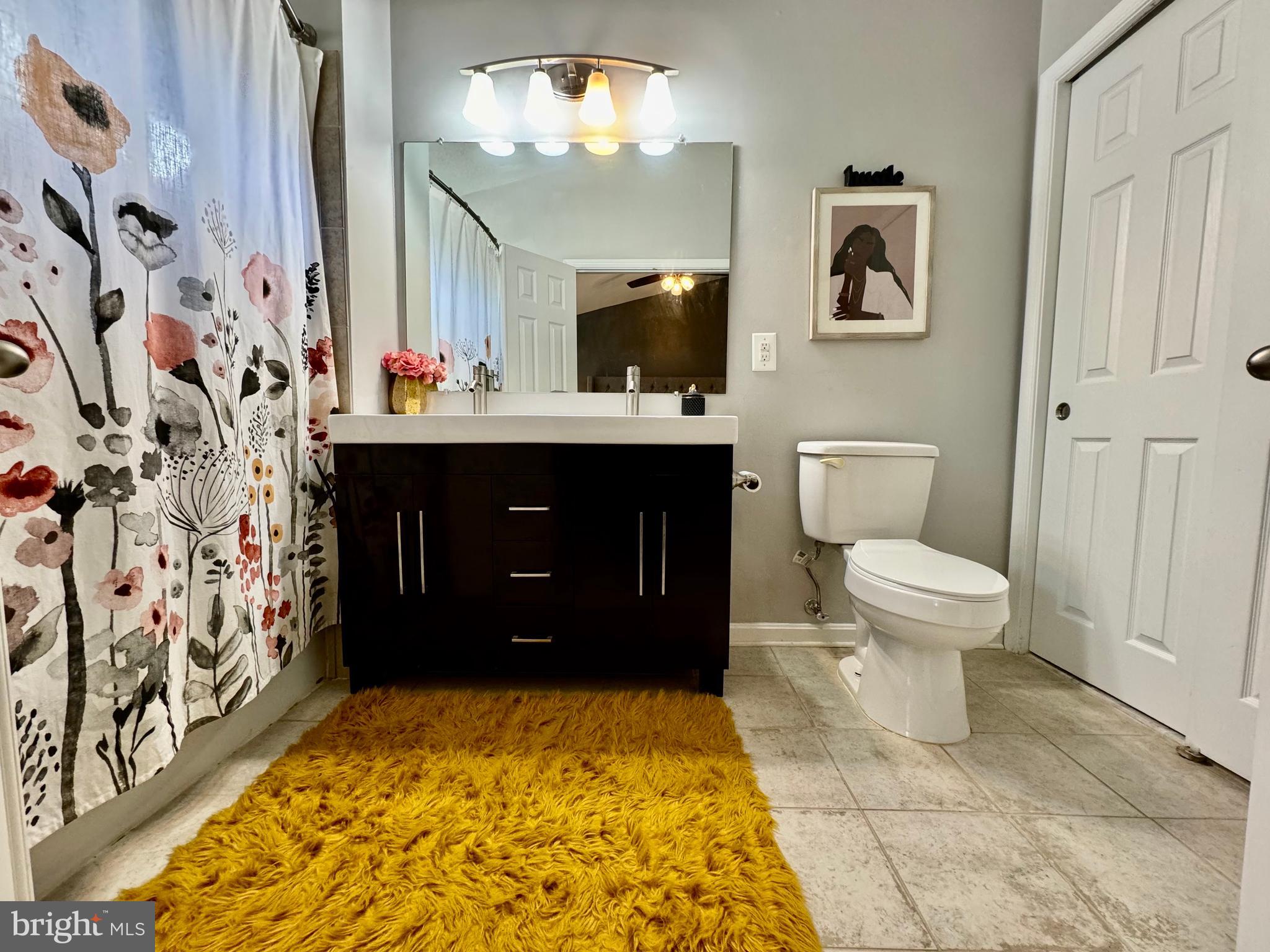 WOODVIEW VILLAGE - Residential