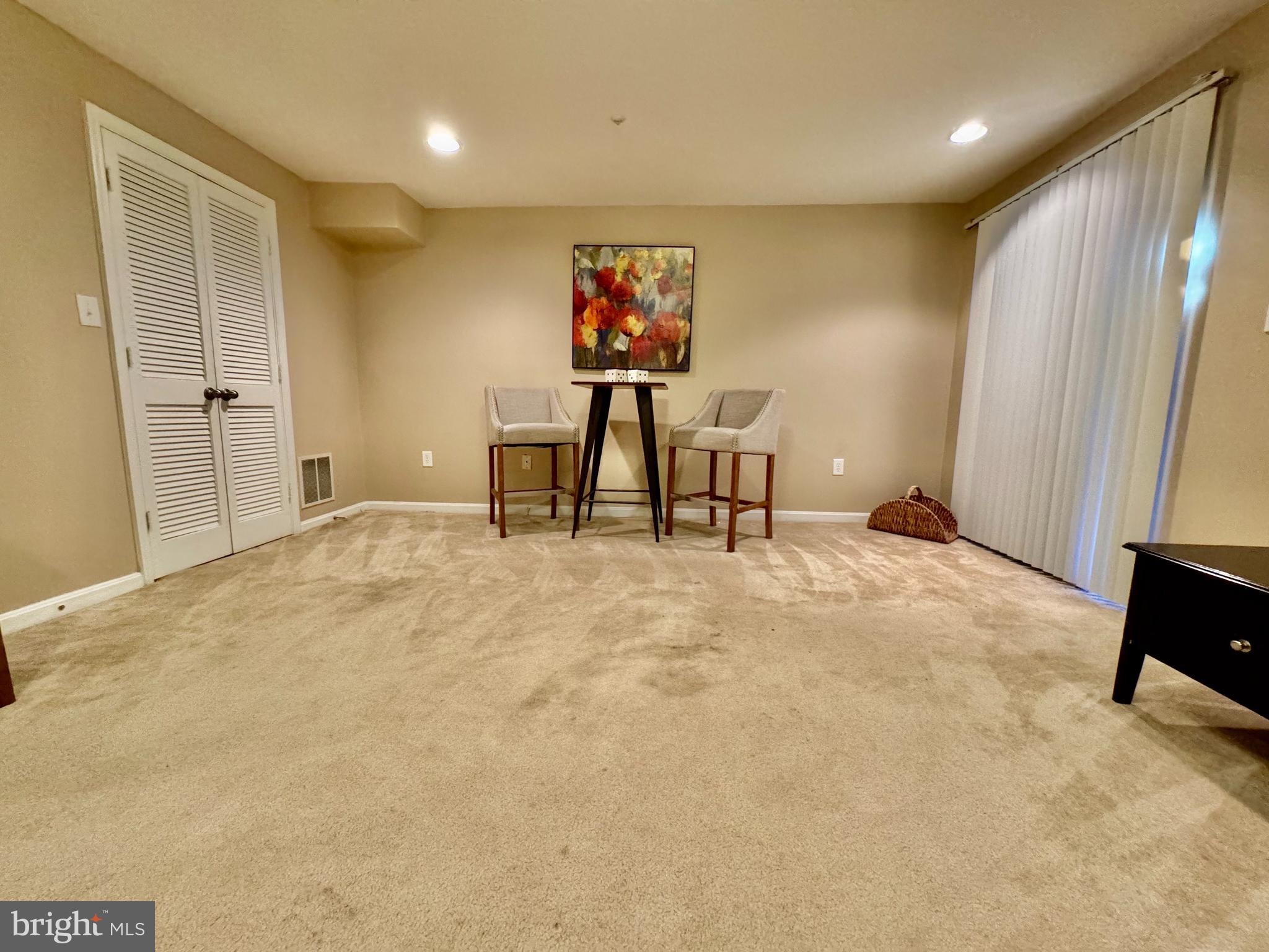 WOODVIEW VILLAGE - Residential