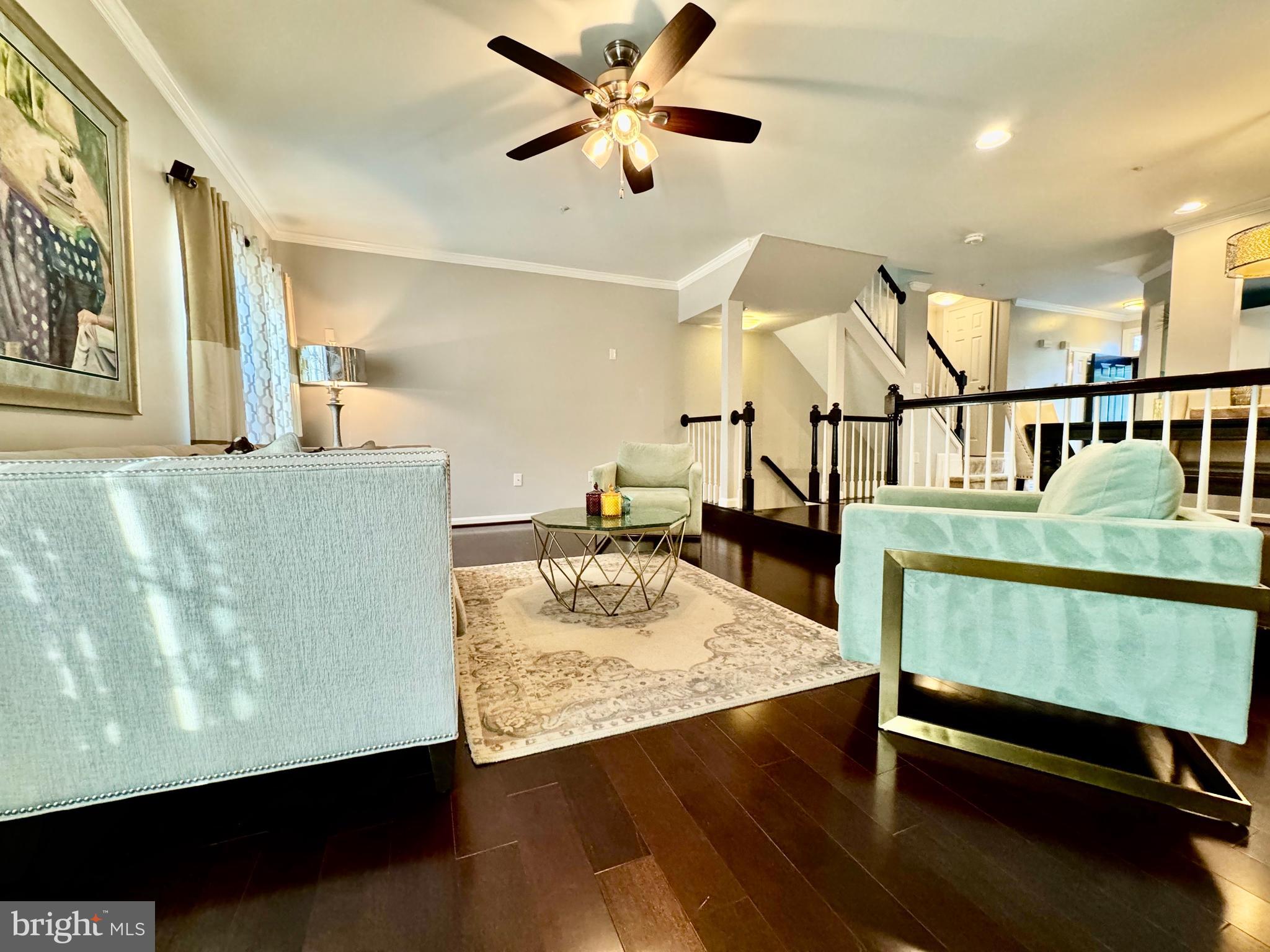 WOODVIEW VILLAGE - Residential