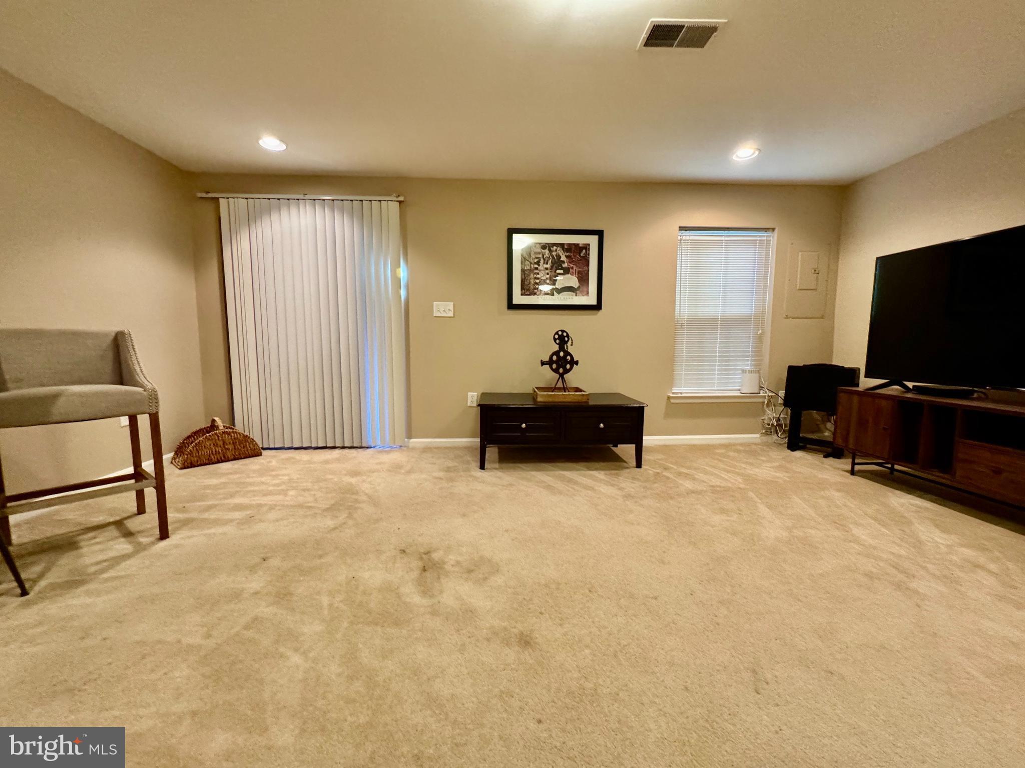 WOODVIEW VILLAGE - Residential