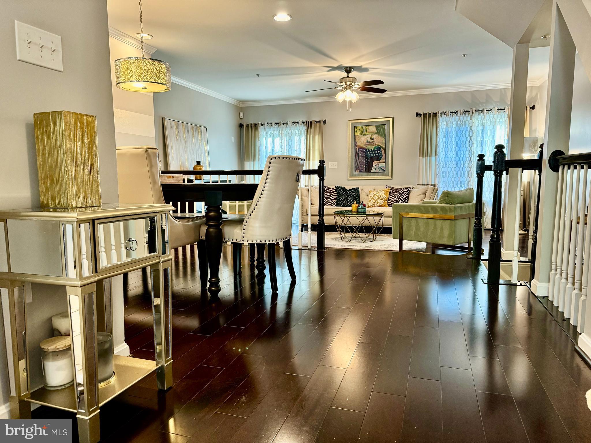 WOODVIEW VILLAGE - Residential