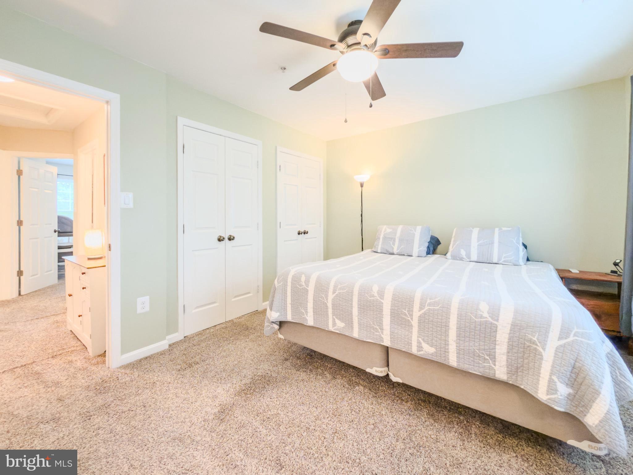 JEFFERSON CHASE - Residential