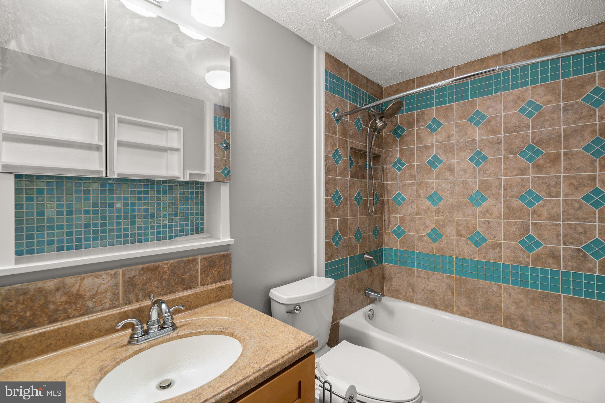 BOWLING BROOK FARMS - Residential