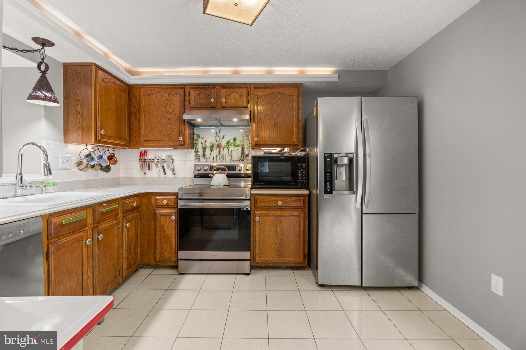 BOWLING BROOK FARMS - Residential