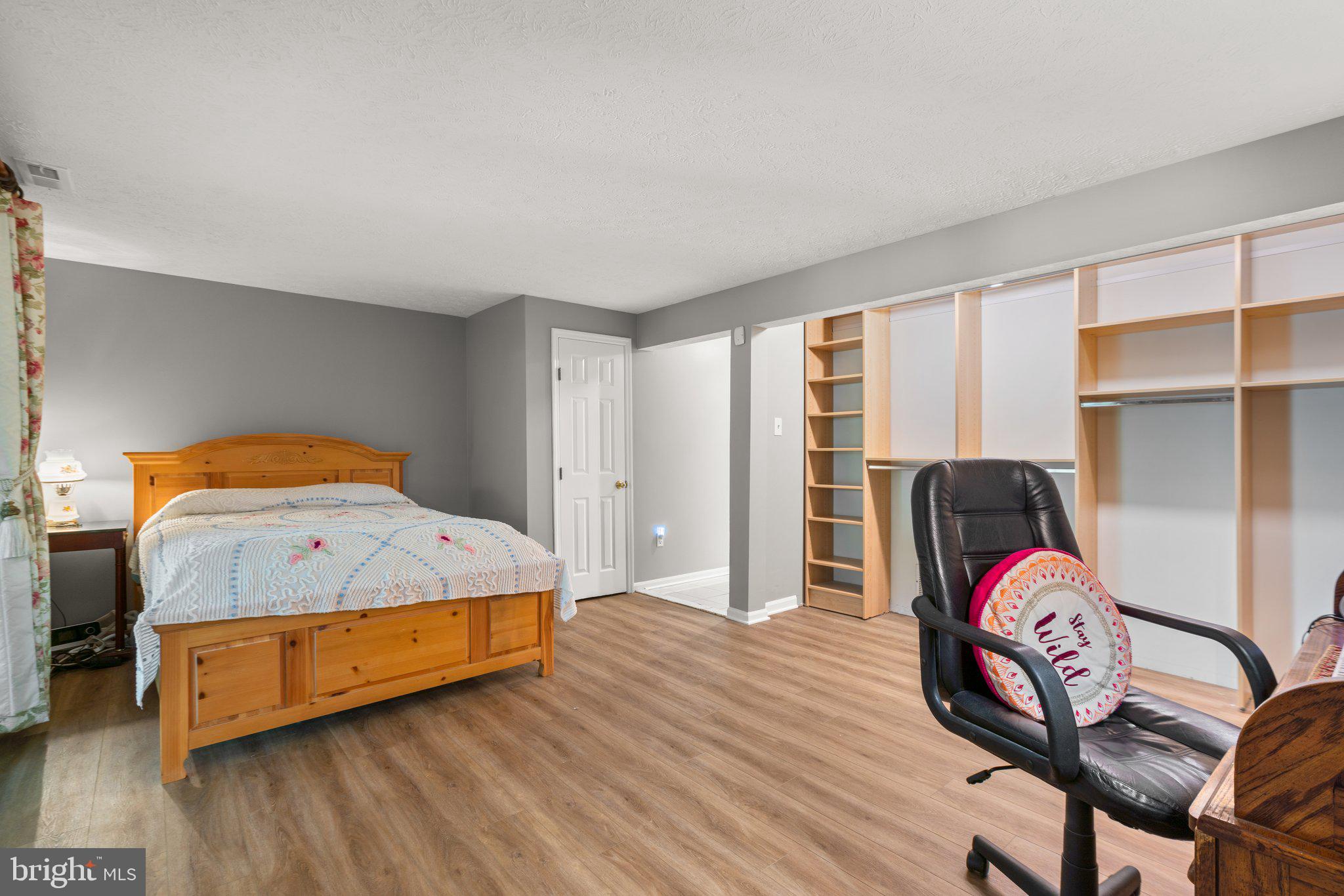 BOWLING BROOK FARMS - Residential