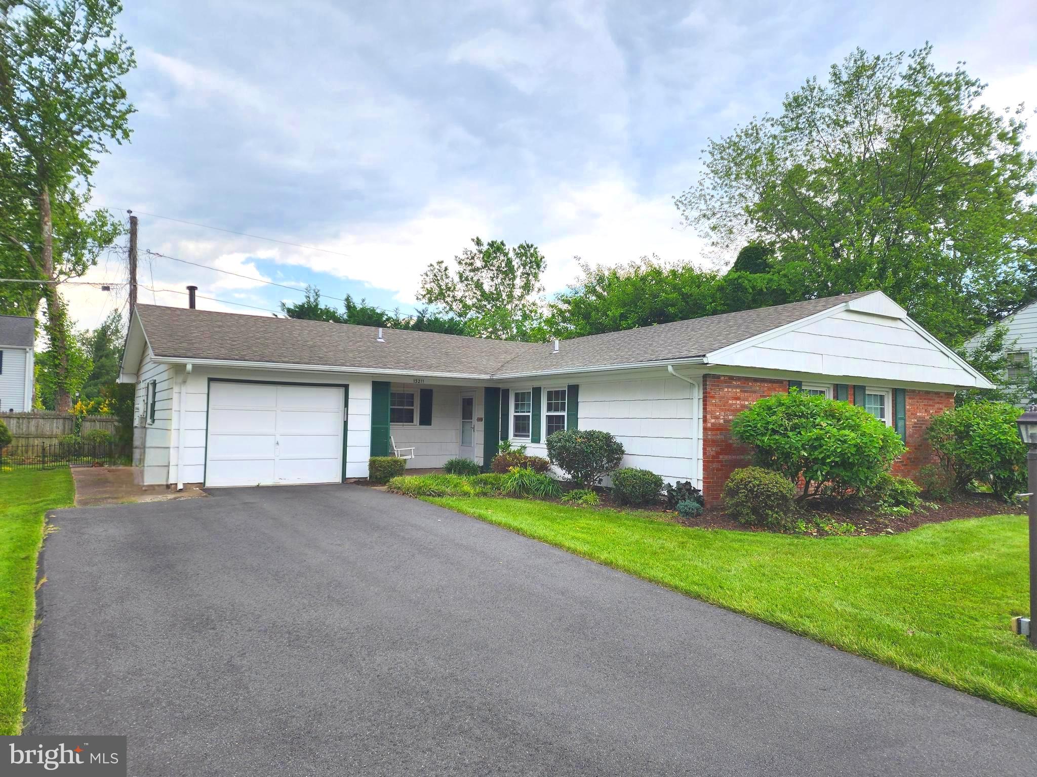 13211 PENNERVIEW LANE