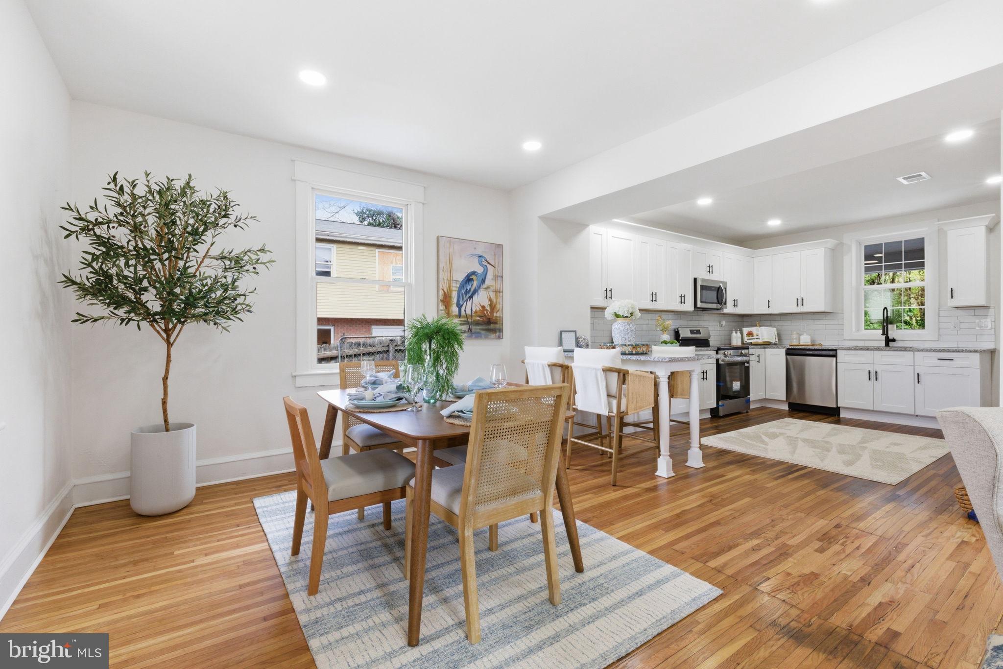 FAIRVIEW COURT - Residential