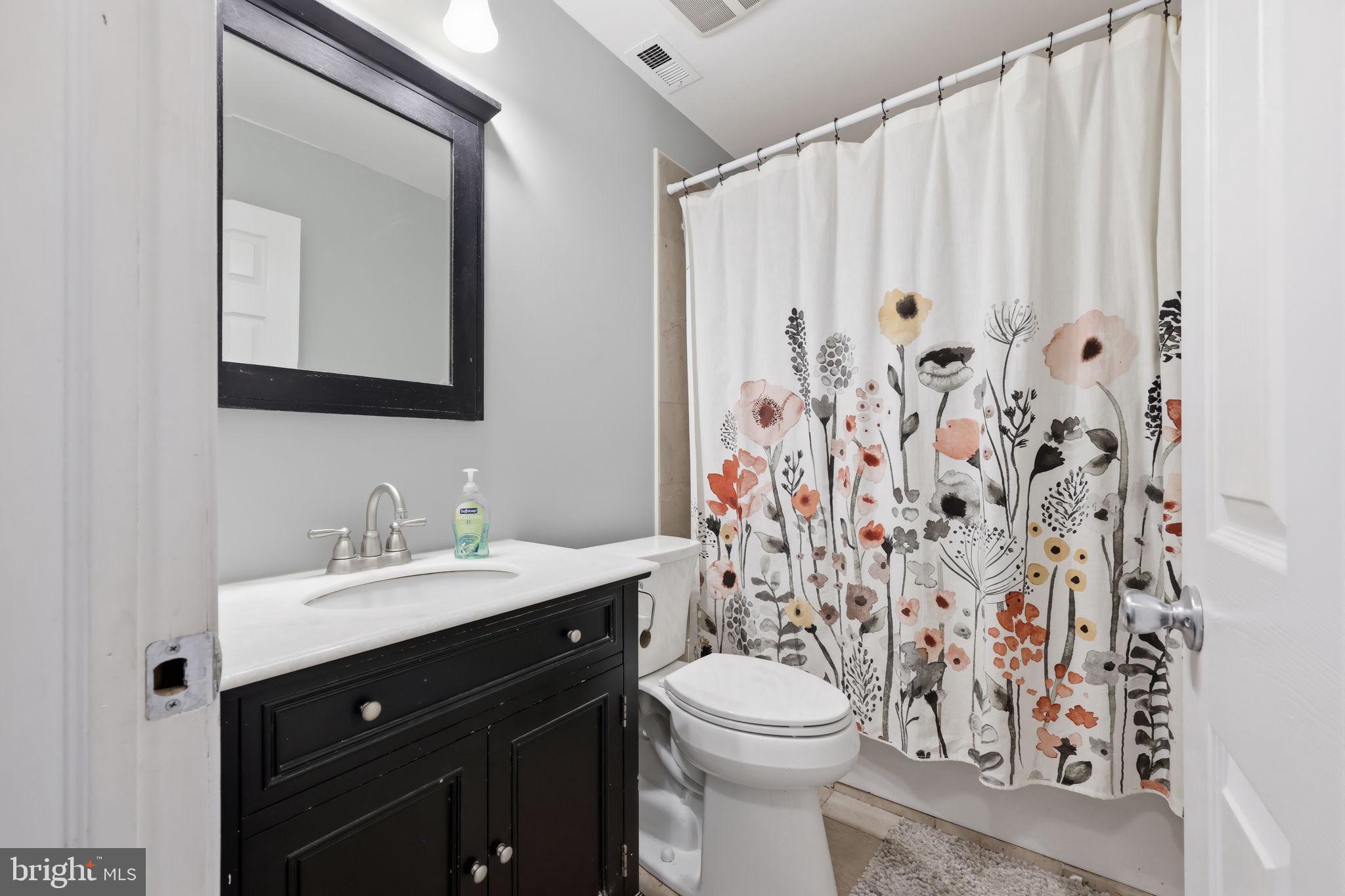 SALEM POINT - Residential