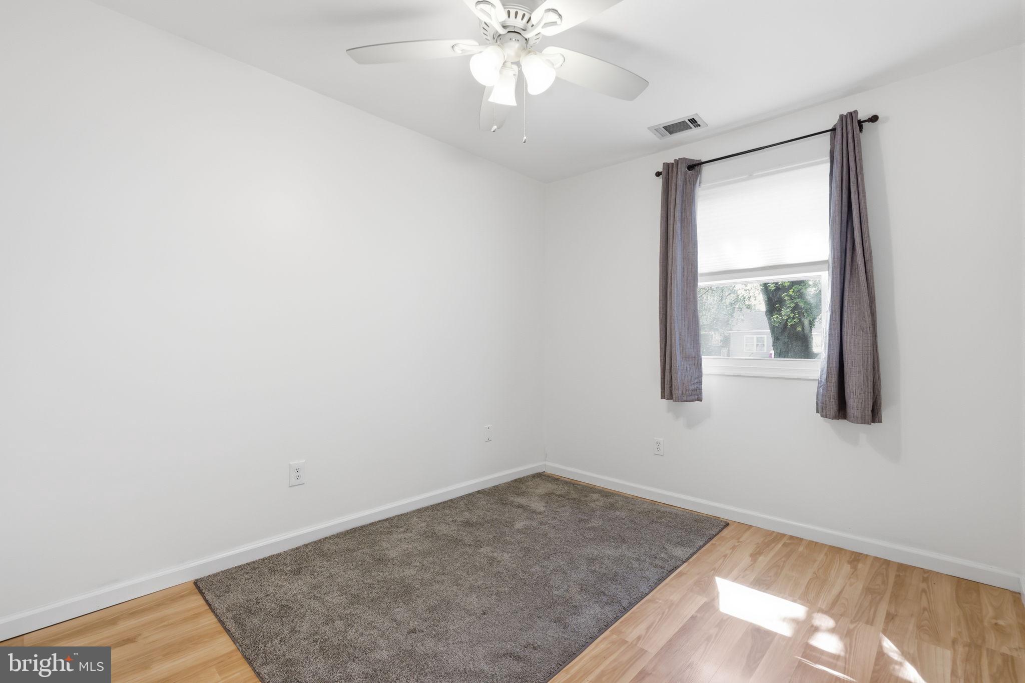 SALEM POINT - Residential