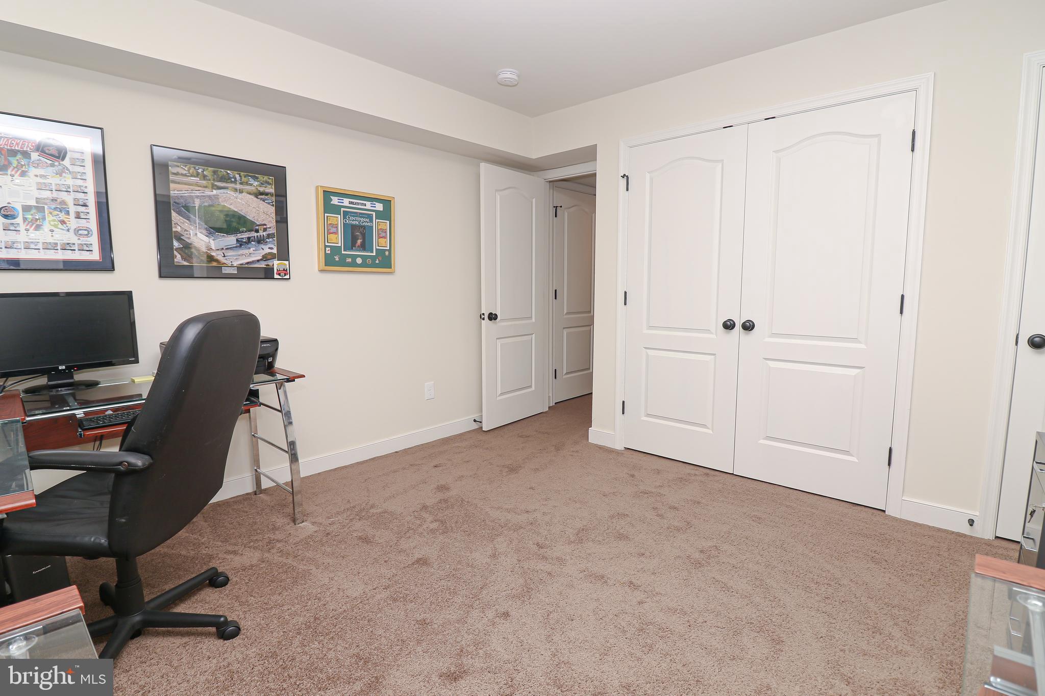 ELIZABETH PLACE - Residential Lease