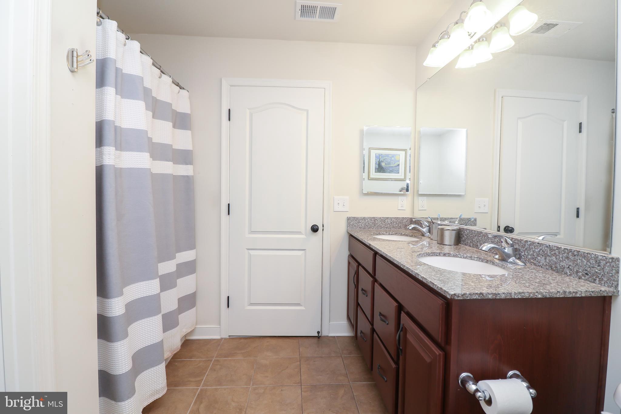 ELIZABETH PLACE - Residential Lease