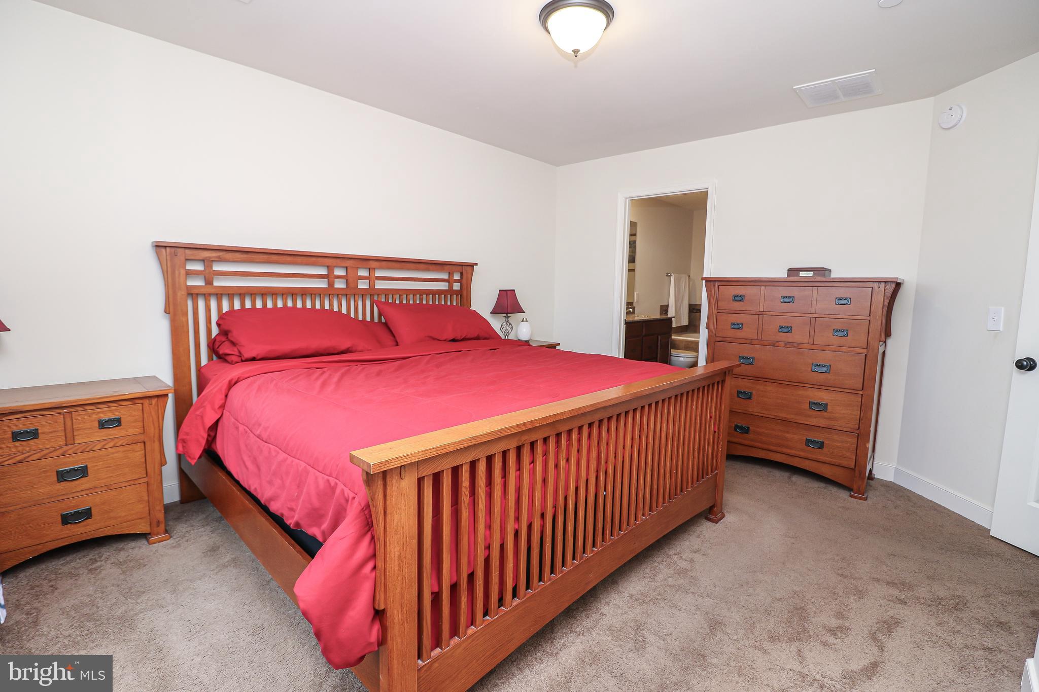 ELIZABETH PLACE - Residential Lease