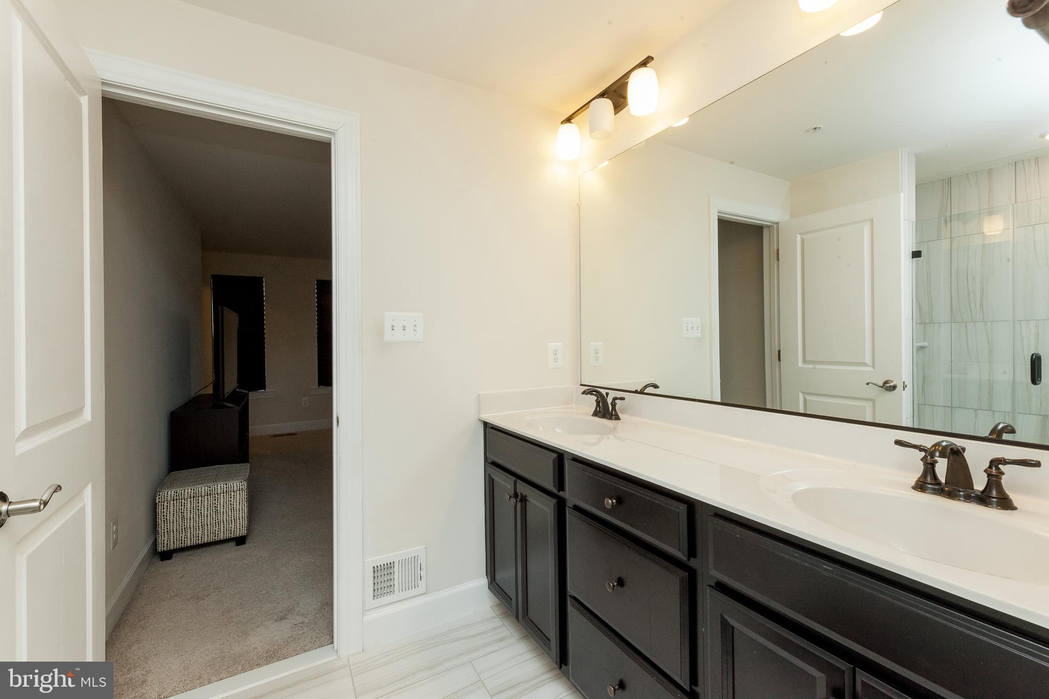 PARKSIDE AT WESTPHALIA - Residential