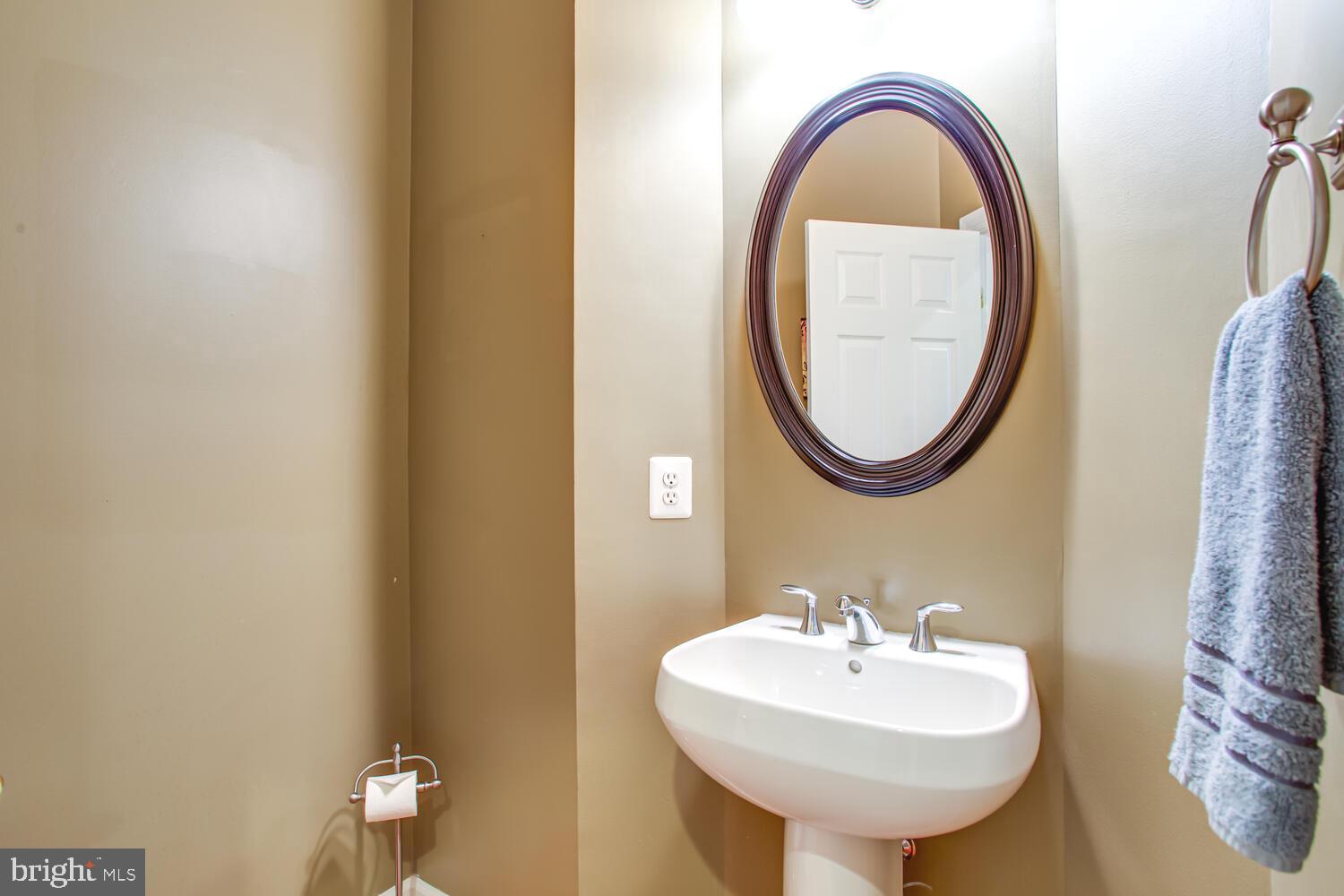 MONCURE WOODS - Residential