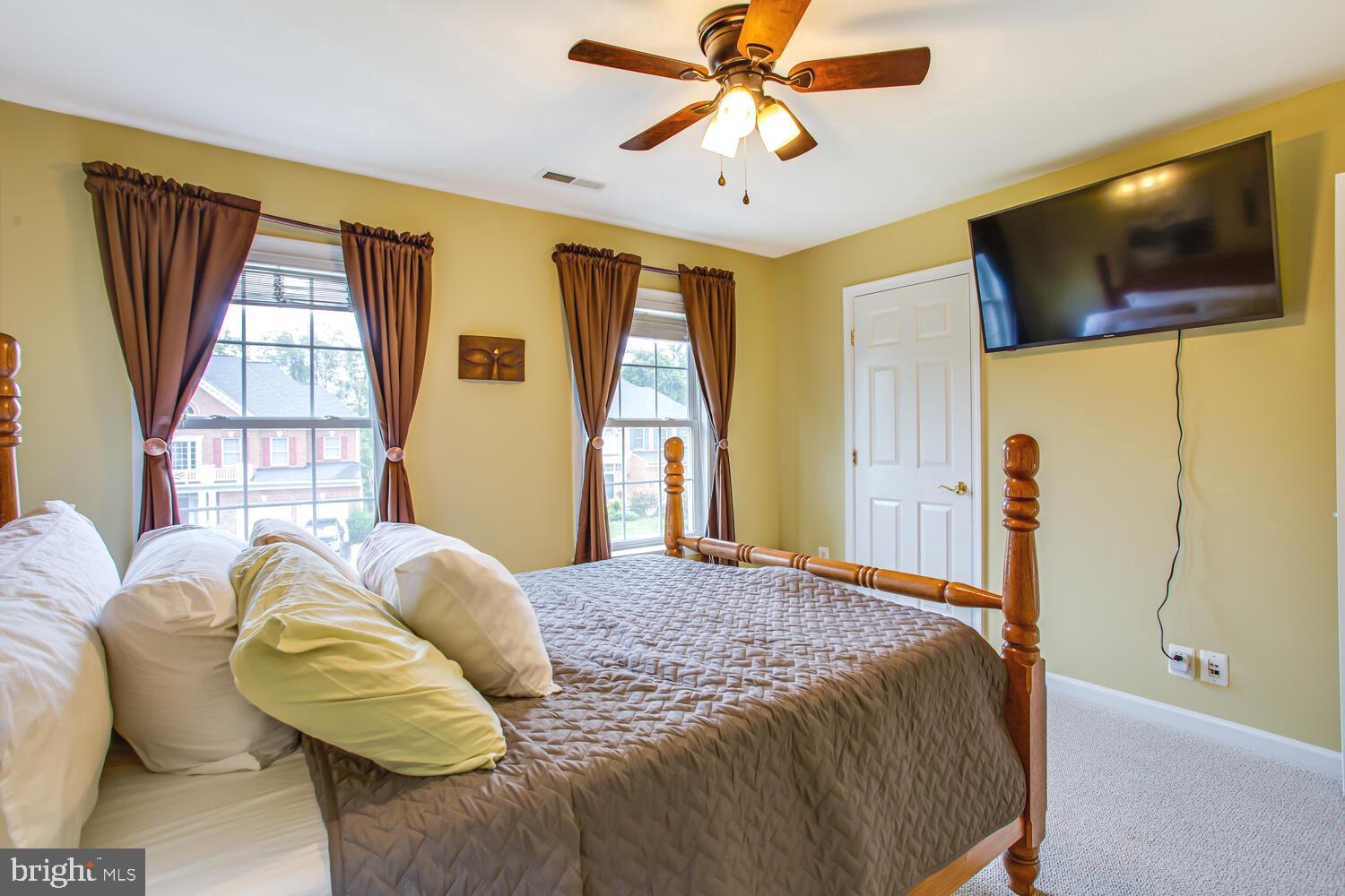 MONCURE WOODS - Residential