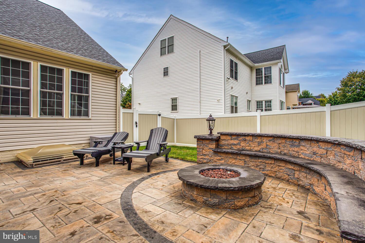 MONCURE WOODS - Residential