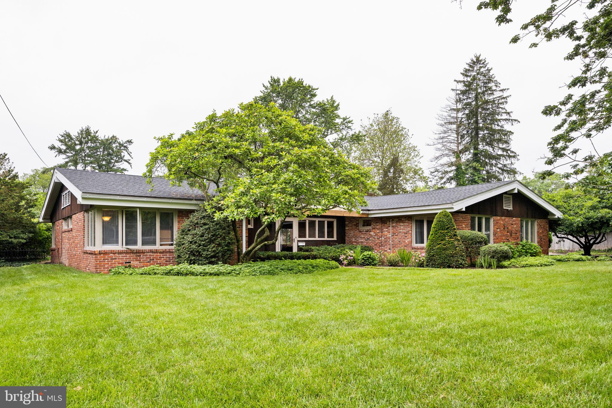 320 S MAIN STREET