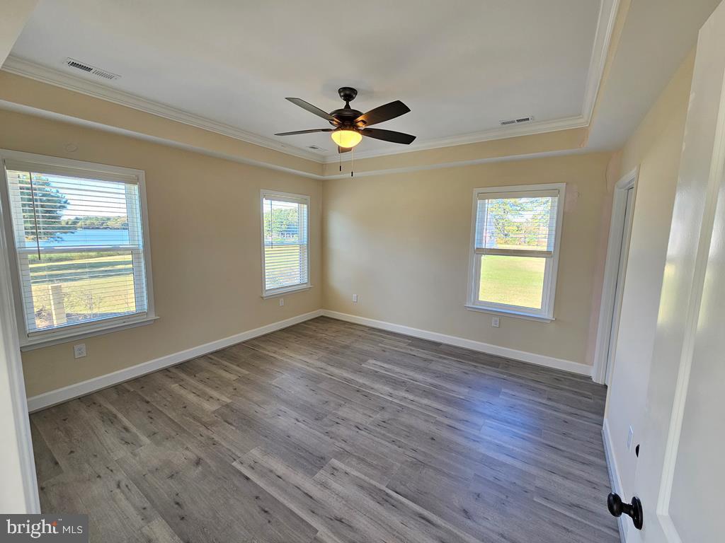 WATERMEN'S COVE - Residential